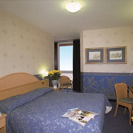 Kriss Internazionale 4*